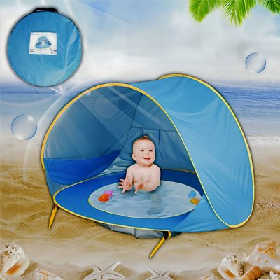 Un cort pentru copii cu protecție UV și o piscină | BAYSHADE